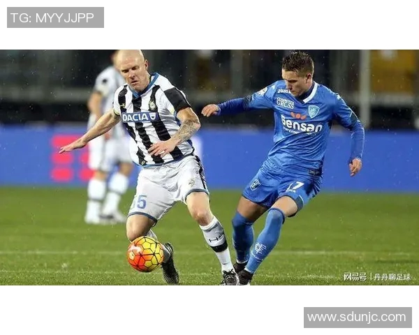 对足球明星施加压力的背后原因与社会影响的深度探讨